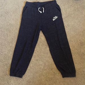 Nike purple joggers size small